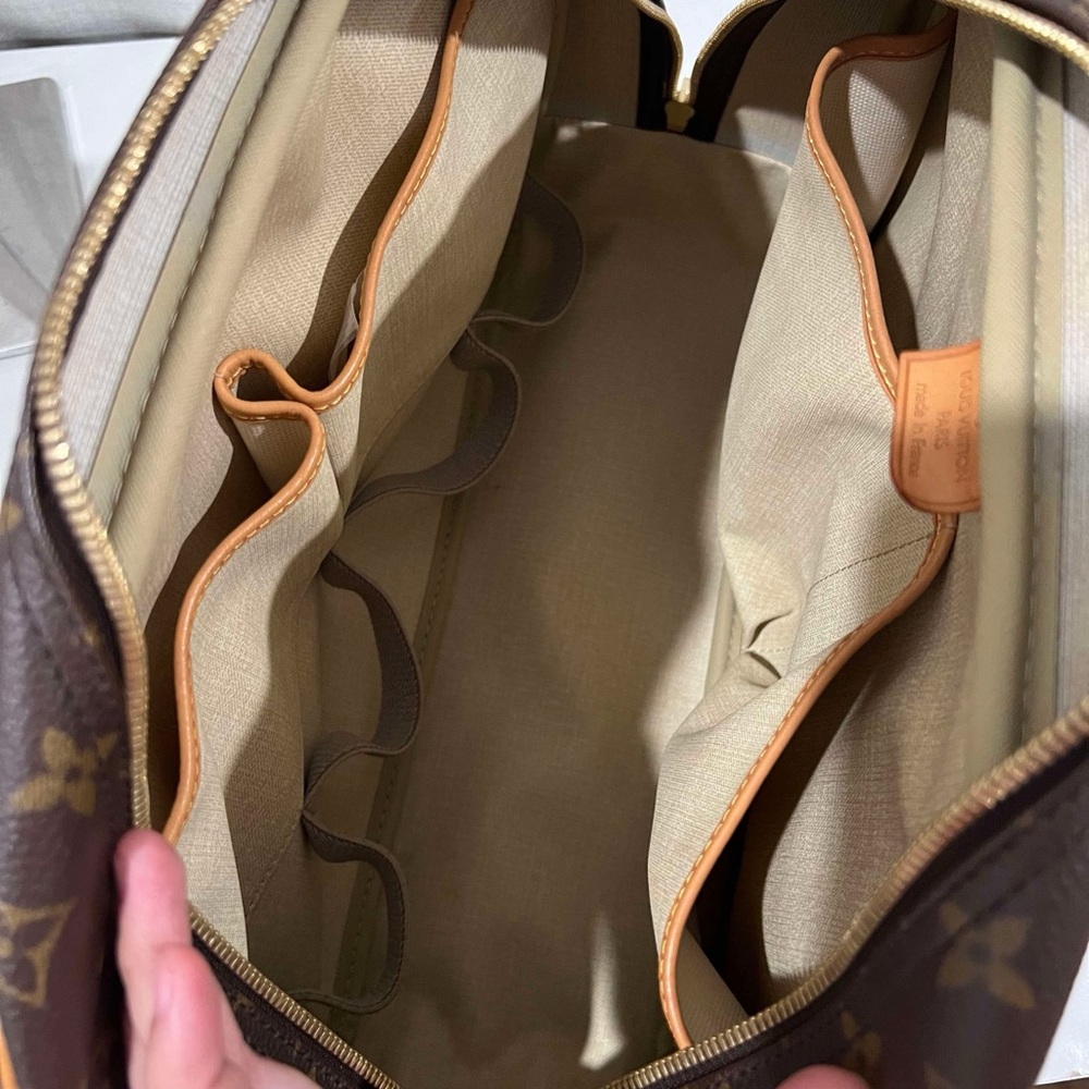 Louis Vuitton Deauville Bag Authentic Preloved Iconic Design Monogram Canvas - Picture 13 of 16